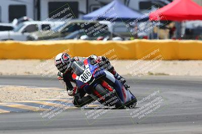 media/Apr-10-2022-SoCal Trackdays (Sun) [[f104b12566]]/Turn 2 (1135am)/